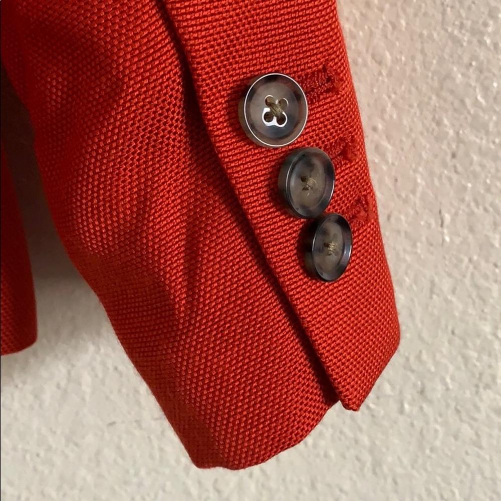 Blazer - Picture 5 of 12